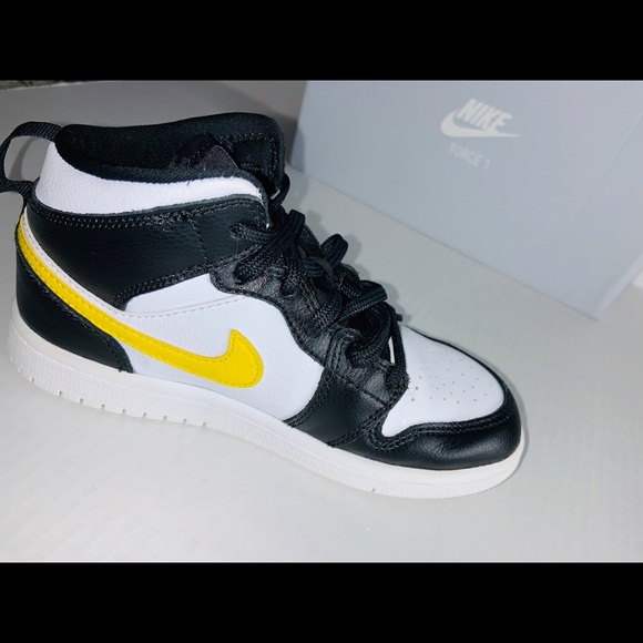 BOYS FORCE 1 LV8 UTILITY - Picture 6 of 7